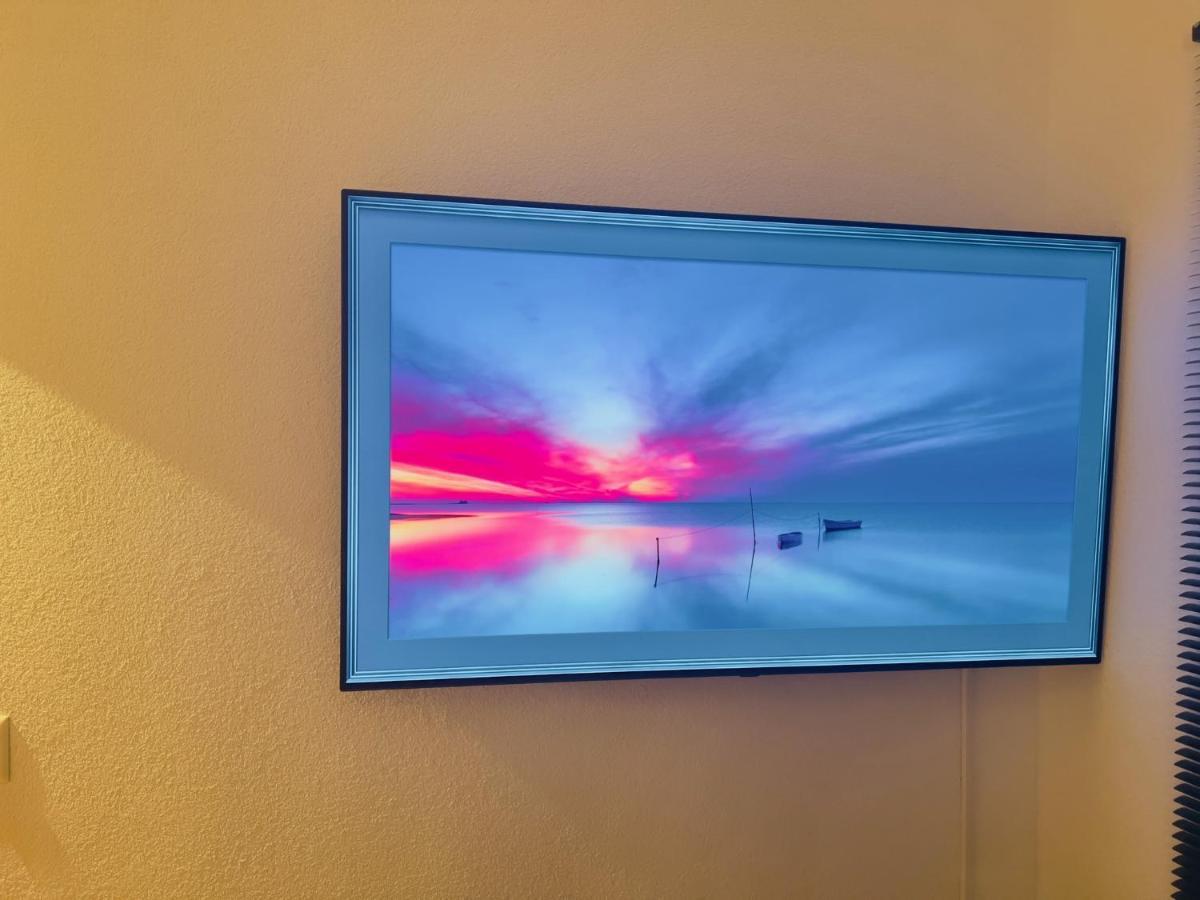 Chic Small New Apartment Up To 4 People, Pets Allowed Lens Εξωτερικό φωτογραφία